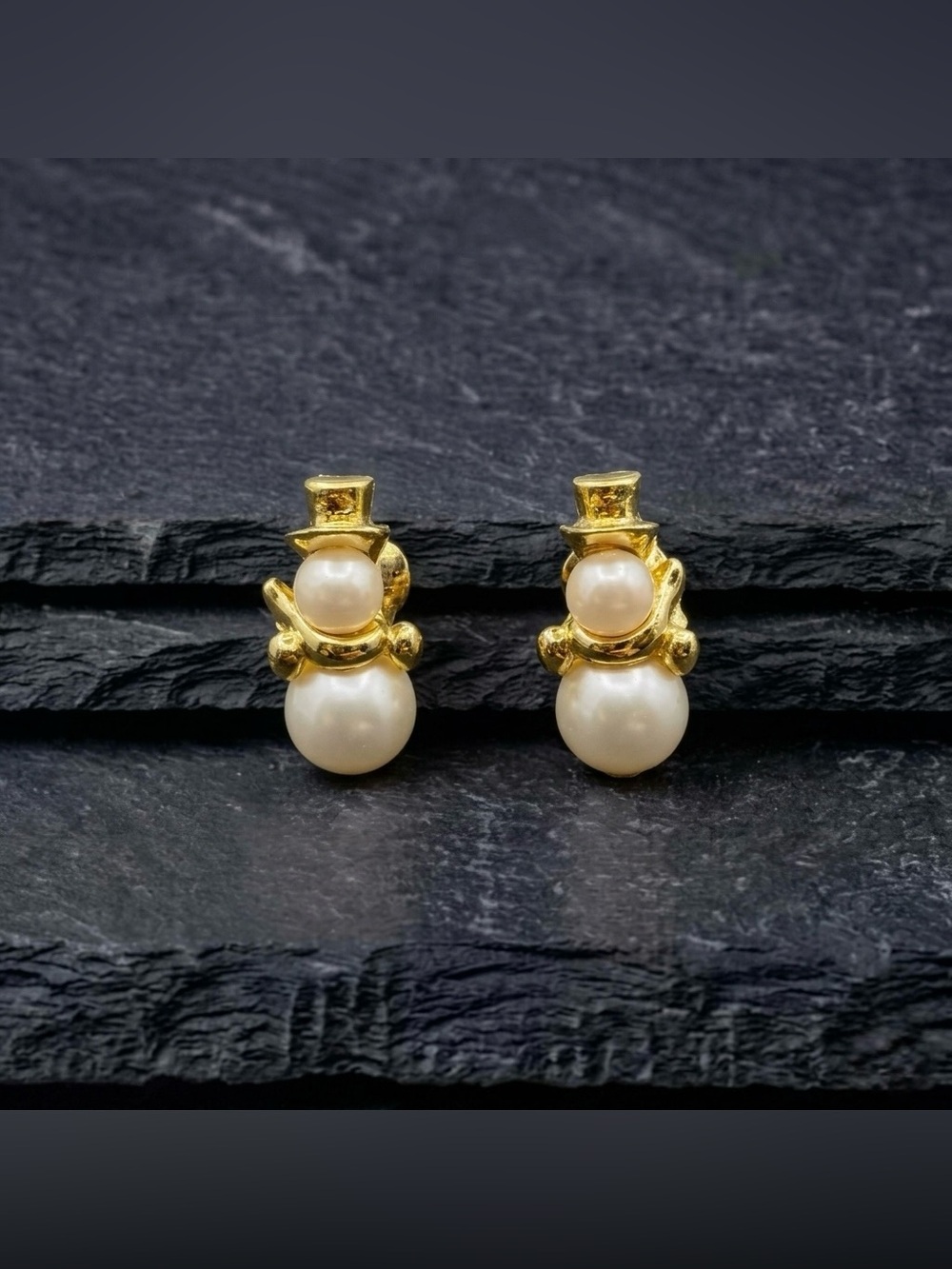 Vintage 90s Christmas Snowman White Faux Pearl Gold Tone Clip On Earrings